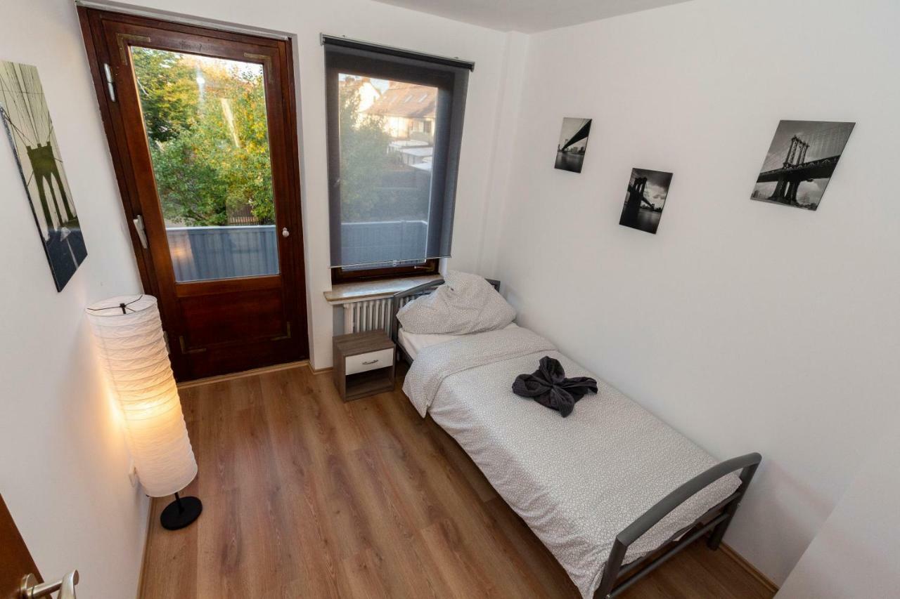 Avr Hof 7 * Bremerhaven